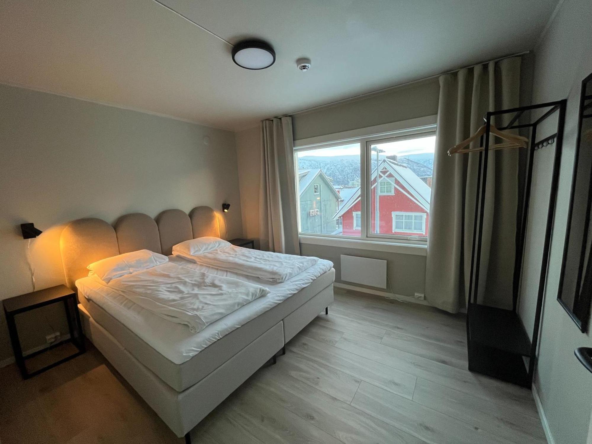 Enter Backpack Apartments Tromso Ngoại thất bức ảnh